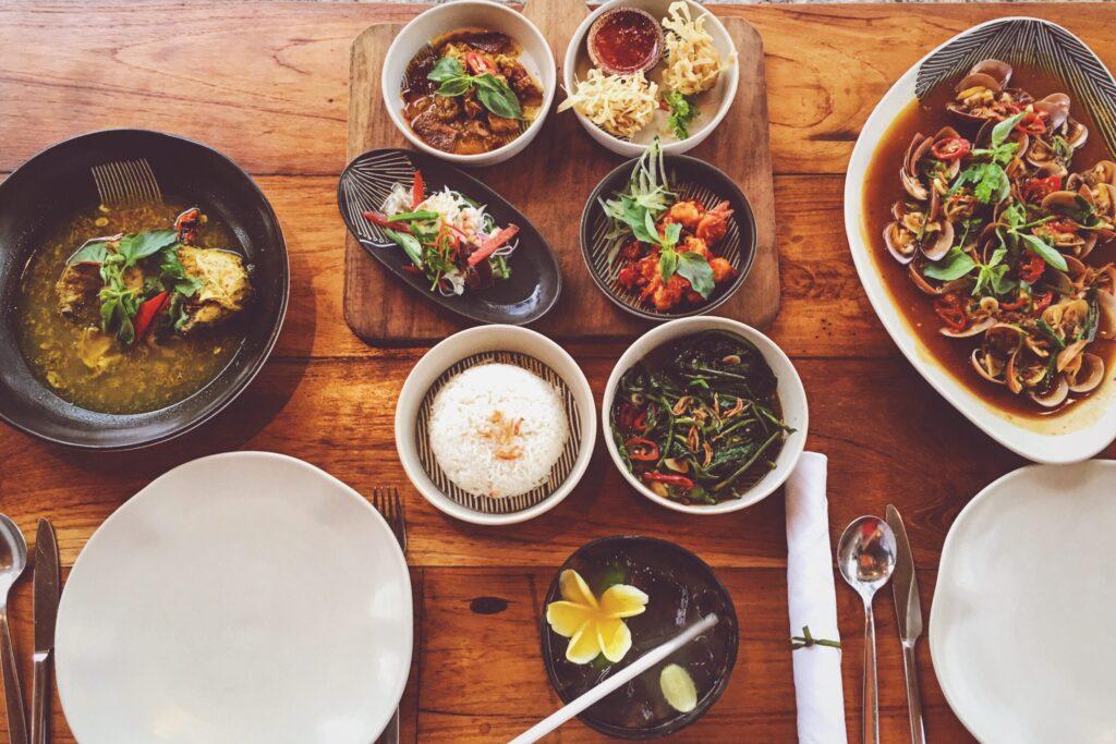 10-kuliner-khas-indonesia-yang-wajib-dicoba-sebelum-meninggal