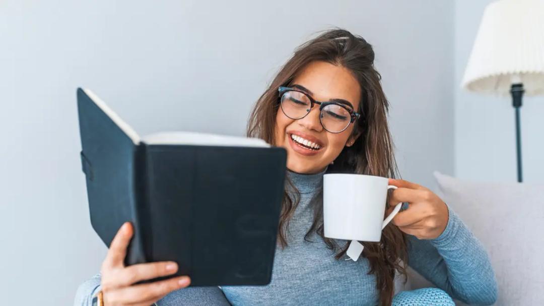 rekomendasi-buku-bacaan-seru-untuk-ngopi-di-akhir-pekan